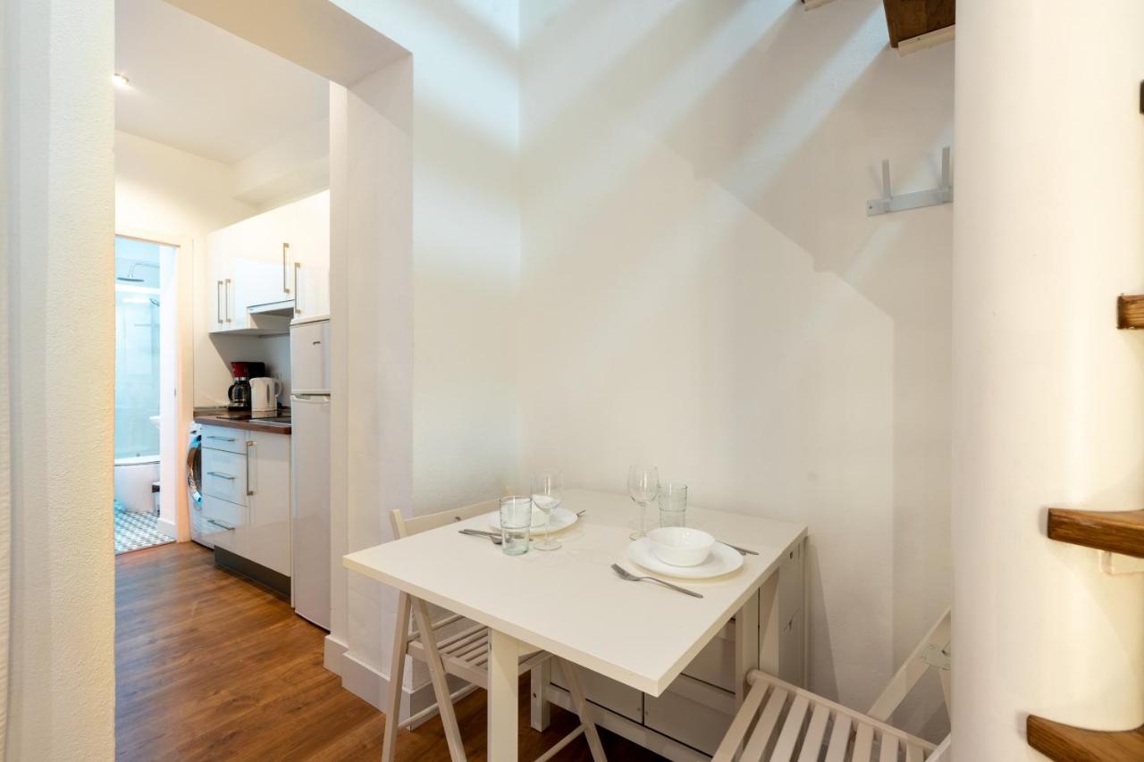 Holi-Rent Gonzalez Cuadrado Appartement Sevilla Buitenkant foto