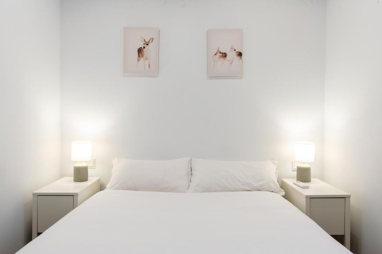Holi-Rent Gonzalez Cuadrado Appartement Sevilla Buitenkant foto